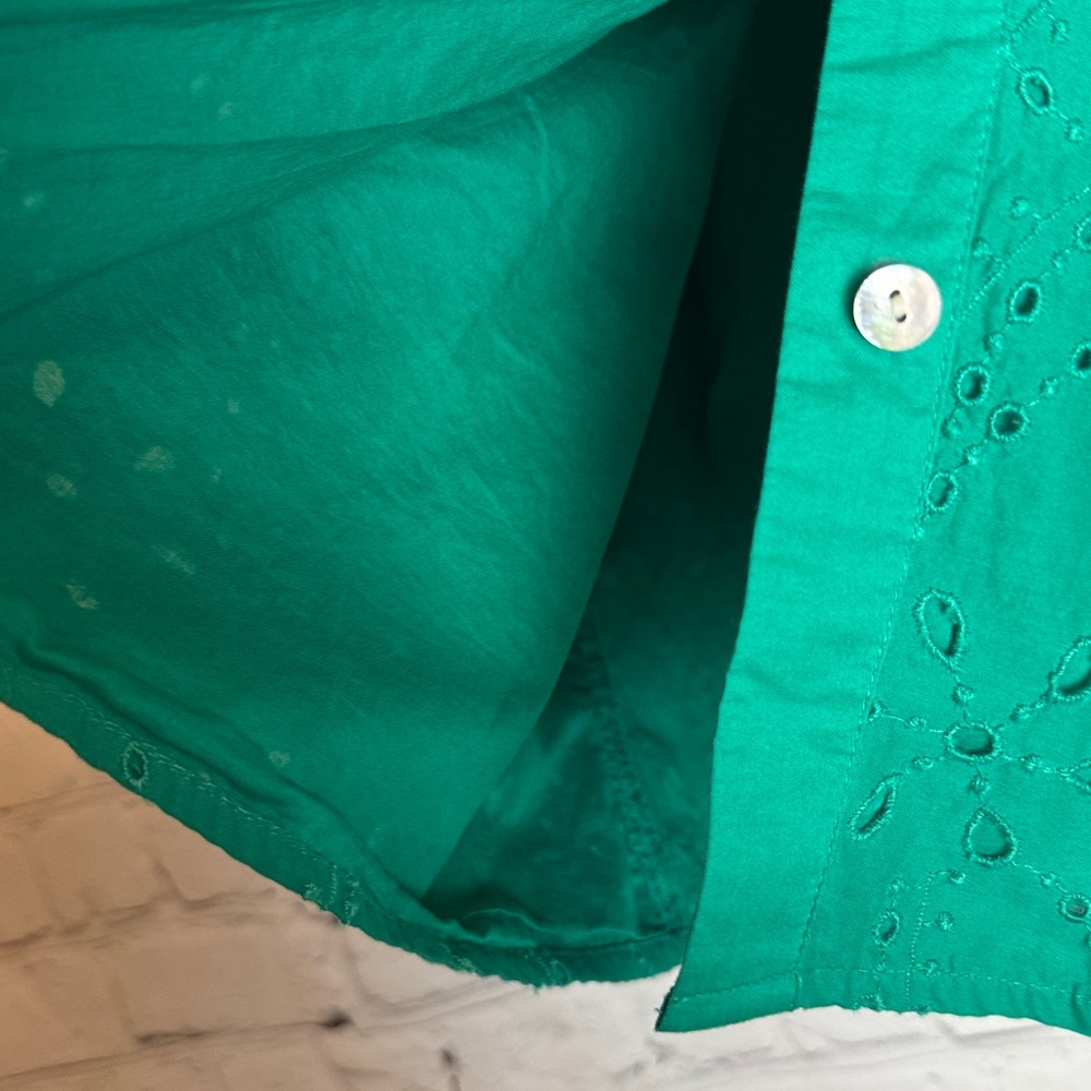 J. Jill Eyelet Button-Front Top XL Green - Picture 7 of 13